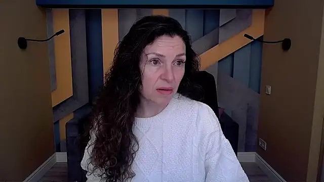 EllaLong online show from January 9, 2026, 12:34 pm