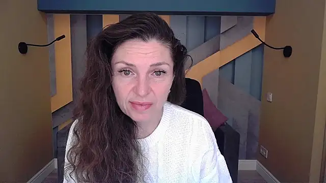 EllaLong online show from November 26, 2025, 12:27 pm