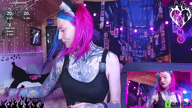 NekoCyber online show from July 26, 2026, 5:03 am