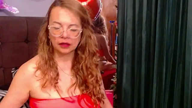 Snapshot of RubyWatson50 chatting on November 13, 2025, 10:57 pm RubyWatson50 online show from November 13, 2025, 10:57 pm