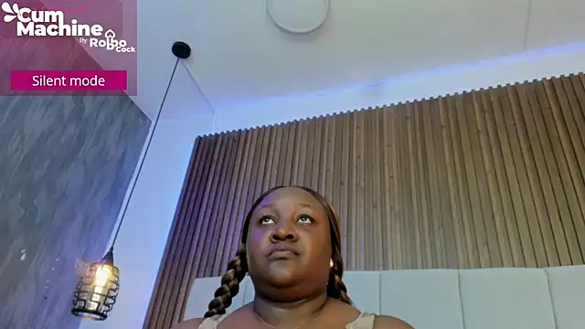 Snapshot of Saravy_Blandon chatting on February 28, 2026, 10:37 am Saravy Blandon online show from February 28, 2026, 10:37 am