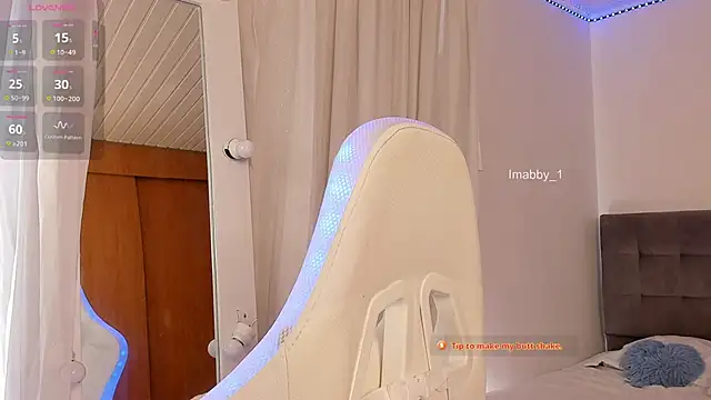 Snapshot of im_abby_ chatting on February 19, 2025, 2:11 pm im abby online show from February 19, 2025, 2:11 pm