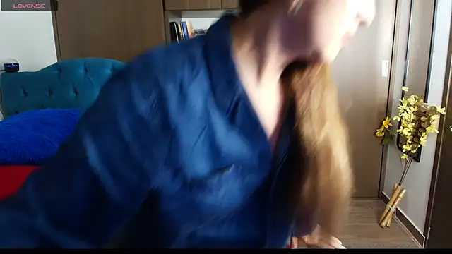 valeria teiku online show from October 3, 2025, 1:20 am