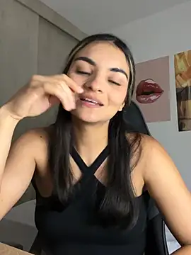 Cat2525 online show from March 25, 2026, 1:06 am