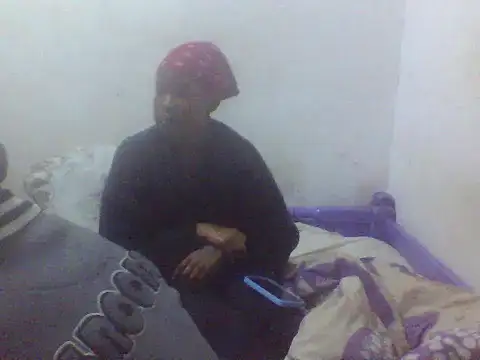Snapshot of De_maskedcouple chatting on July 13, 2026, 10:42 pm De maskedcouple online show from July 13, 2026, 10:42 pm