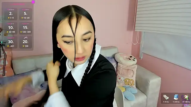 tinysara online show from February 8, 2026, 4:15 pm