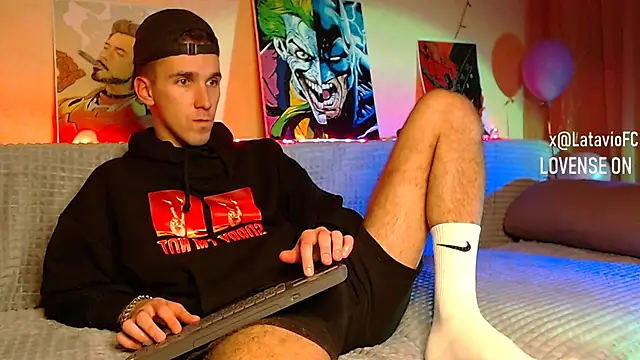 Midnighter  online show from January 14, 2025, 5:40 am