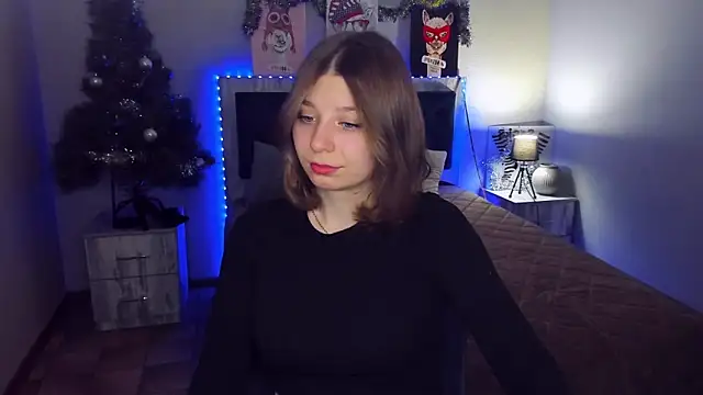 Snapshot of RinaMoore chatting on January 10, 2025, 9:02 am RinaMoore online show from January 10, 2025, 9:02 am