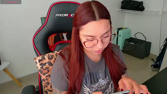 Snapshot of samantha_tattu chatting on January 16, 2026, 8:02 pm samantha tattu online show from January 16, 2026, 8:02 pm