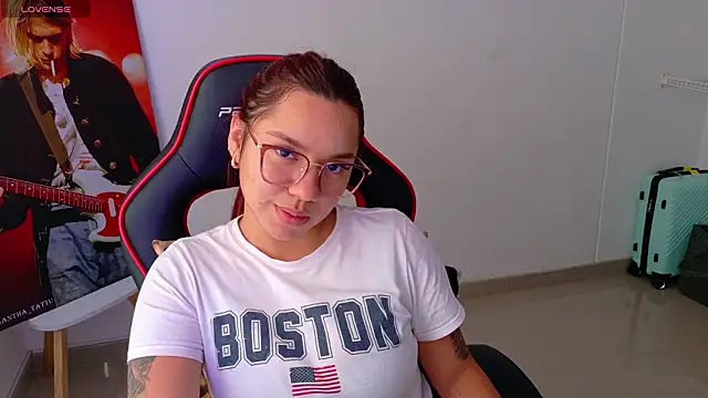 Snapshot of samantha_tattu chatting on February 4, 2026, 8:48 pm samantha tattu online show from February 4, 2026, 8:48 pm