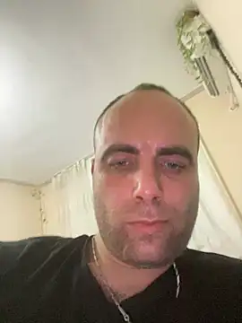 mustican422 online show from January 24, 2025, 11:02 pm