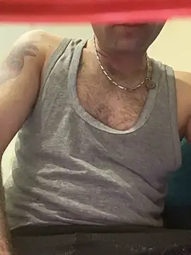 mustican422 online show from February 2, 2025, 7:57 pm