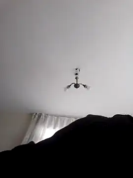 mustican422 online show from February 9, 2025, 1:14 pm