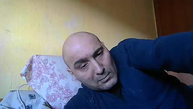 Analove1976 online show from February 15, 2026, 11:42 am