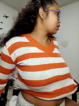 Snapshot of chalohott chatting on September 21, 2025, 10:31 am chalohott online show from September 21, 2025, 10:31 am