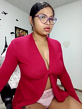 Snapshot of chalohott chatting on October 4, 2025, 9:11 am chalohott online show from October 4, 2025, 9:11 am