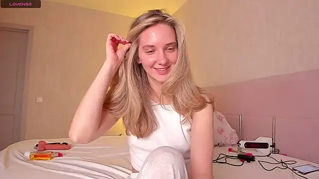 Snapshot of PatriciaBlairs chatting on November 14, 2025, 12:20 pm PatriciaBlairs online show from November 14, 2025, 12:20 pm