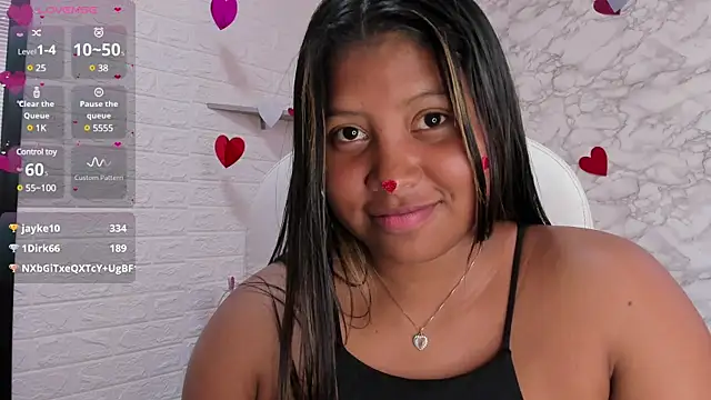 Snapshot of lunahot__07 chatting on February 15, 2025, 6:01 pm lunahot 07 online show from February 15, 2025, 6:01 pm