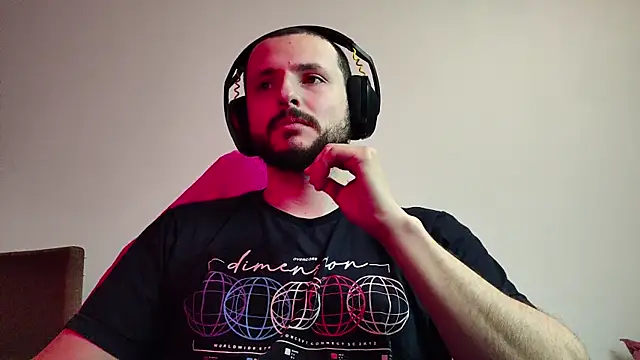 iurytx online show from September 26, 2025, 12:06 am