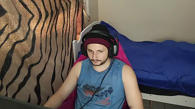 iurytx online show from February 26, 2025, 7:32 pm