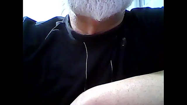 xcimeru online show from October 25, 2025, 6:34 am