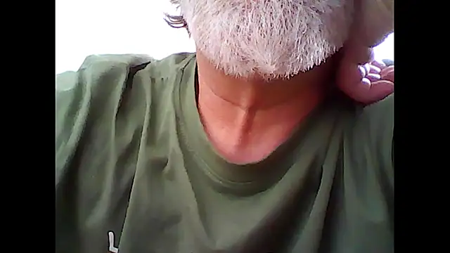 xcimeru online show from October 21, 2025, 1:32 pm