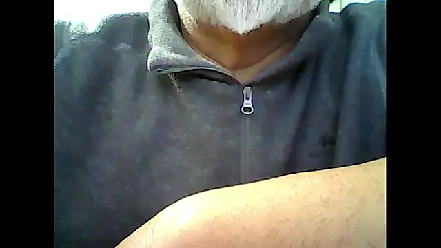 xcimeru online show from September 15, 2025, 5:41 am