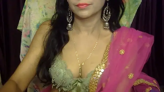 Snapshot of iam-moni2 chatting on July 15, 2026, 3:52 pm iam-moni2 online show from July 15, 2026, 3:52 pm