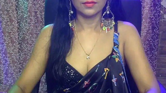 Snapshot of iam-moni2 chatting on November 8, 2025, 2:42 pm iam-moni2 online show from November 8, 2025, 2:42 pm