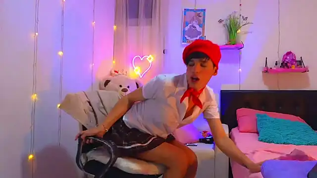 Snapshot of Ariel_Femboy_ chatting on October 25, 2025, 5:17 am Ariel Femboy online show from October 25, 2025, 5:17 am