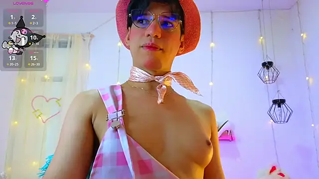 Snapshot of Ariel_Femboy_ chatting on March 23, 2025, 2:37 am Ariel Femboy online show from March 23, 2025, 2:37 am