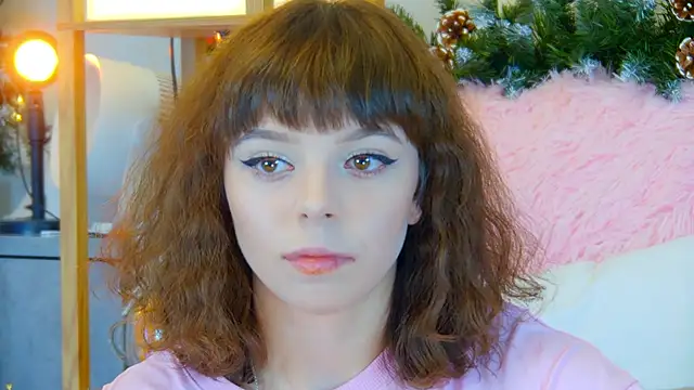 Snapshot of ElisabethDavis chatting on December 5, 2025, 3:10 pm ElisabethDavis online show from December 5, 2025, 3:10 pm