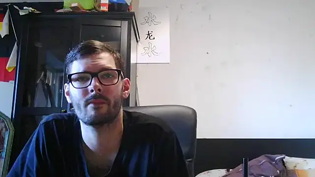 Snapshot of Die-geile-Sau chatting on May 29, 2026, 5:30 pm Die-geile-Sau online show from May 29, 2026, 5:30 pm