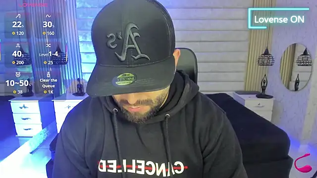 Snapshot of jhon_bear03 chatting on February 14, 2026, 11:21 am jhon bear03 online show from February 14, 2026, 11:21 am