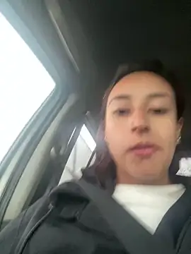 Snapshot of Vaiolet_a chatting on December 6, 2024, 8:56 pm Vaiolet a online show from December 6, 2024, 8:56 pm