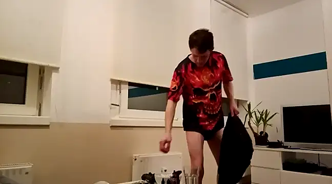 Ebinator666 online show from January 28, 2025, 9:19 pm