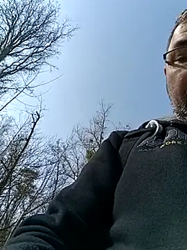 Nikeyone2 online show from March 19, 2026, 9:53 am