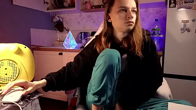 Snapshot of Frank_Fraer chatting on September 29, 2025, 7:30 pm Frank Fraer online show from September 29, 2025, 7:30 pm