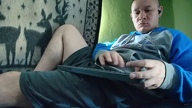 sweet cock28 online show from February 9, 2026, 3:32 pm