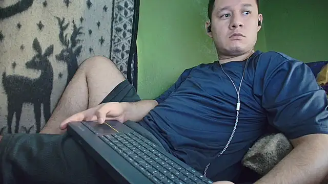sweet cock28 online show from May 25, 2026, 3:00 pm