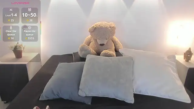 natassha1 online show from November 29, 2025, 10:48 am