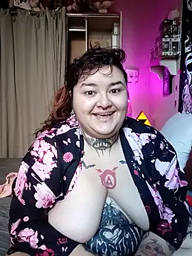 Staicyjanemcfly online show from November 3, 2025, 8:40 am