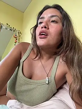 fenixgre online show from March 30, 2026, 6:53 pm