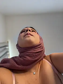 naughty  angel online show from April 27, 2026, 11:52 am