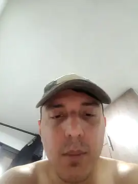 axeldaviid online show from September 28, 2025, 11:01 pm