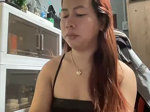 UrLove Marga online show from February 11, 2026, 11:37 pm