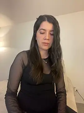 Snapshot of saori_10 chatting on December 15, 2025, 5:35 am saori 10 online show from December 15, 2025, 5:35 am