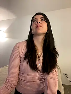 Snapshot of saori_10 chatting on November 15, 2025, 5:44 am saori 10 online show from November 15, 2025, 5:44 am