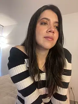 Snapshot of saori_10 chatting on October 20, 2025, 10:32 pm saori 10 online show from October 20, 2025, 10:32 pm