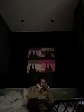 Toyjungee online show from December 15, 2025, 8:31 am